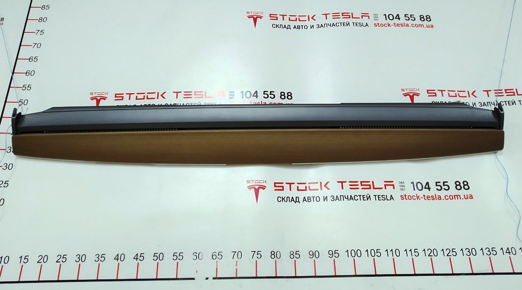 3 Dekorativt overtræk til instrumentpanel (træ) Tesla model 3, model Y 1091225-00-F
